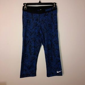 Nike leggings